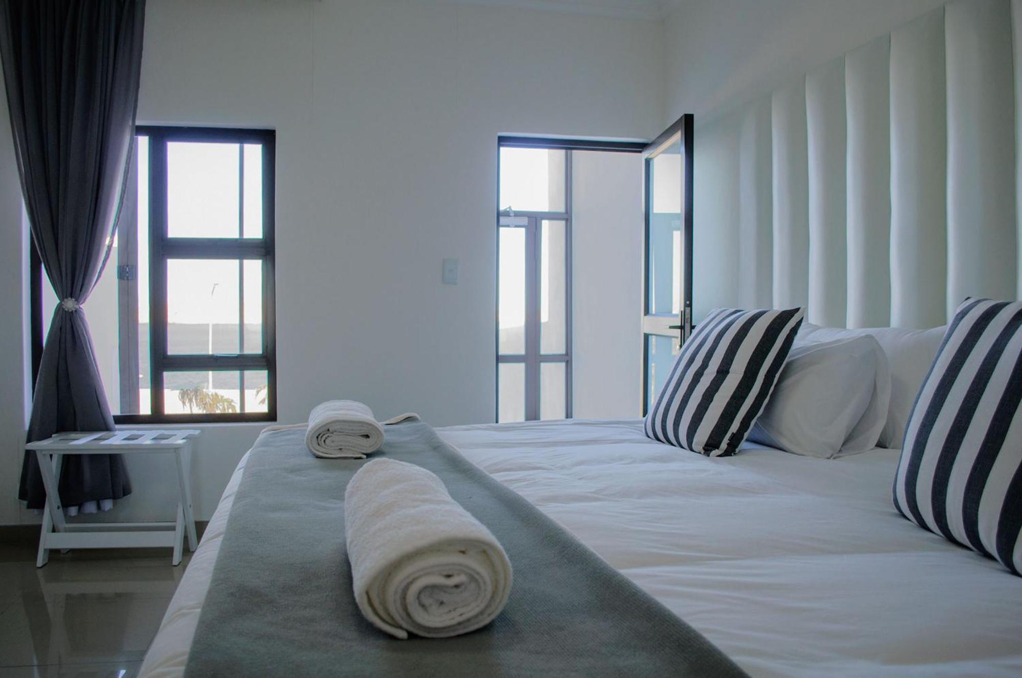Shark Island Guesthouse Luderitz Exterior photo