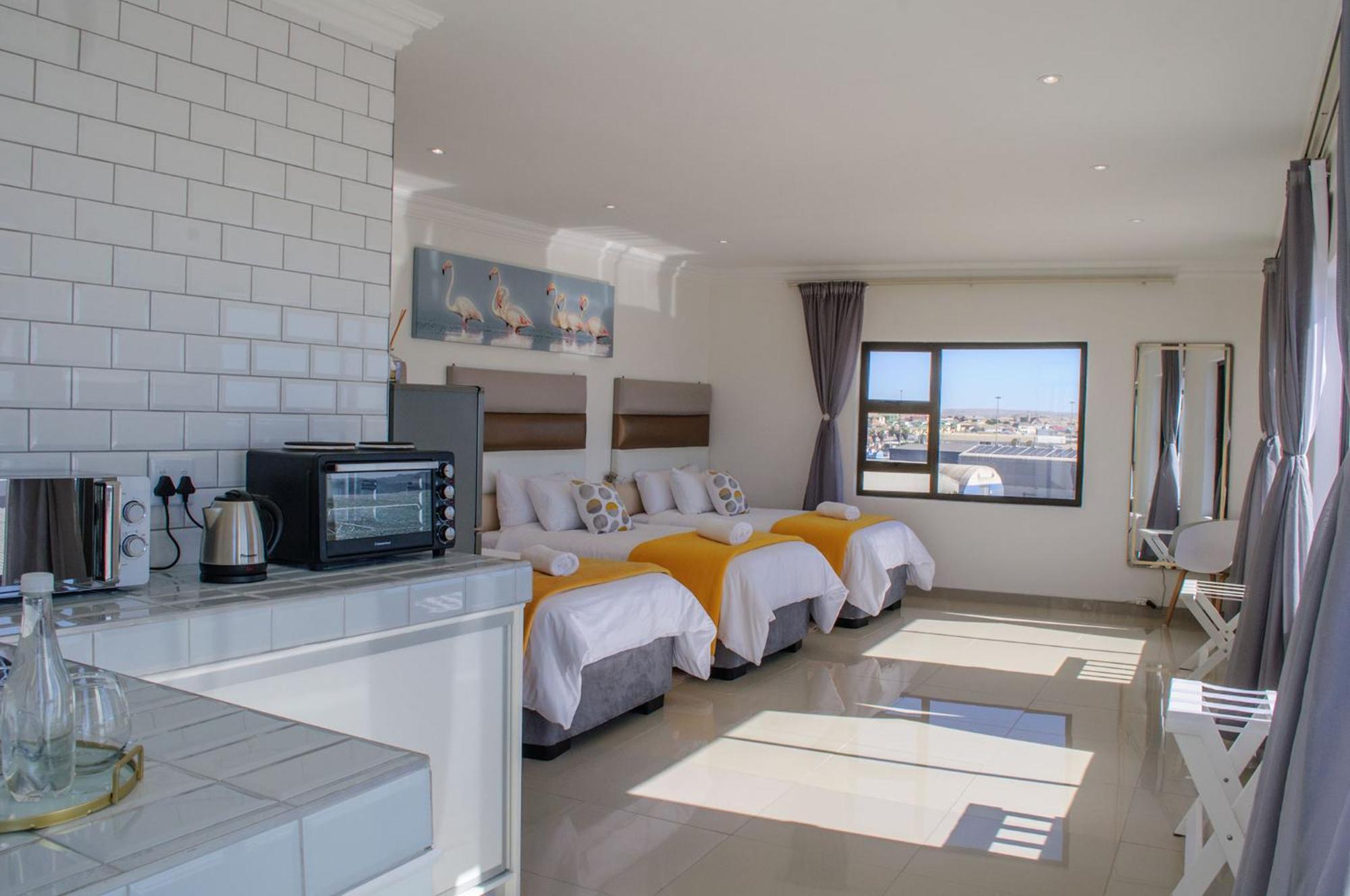 Shark Island Guesthouse Luderitz Exterior photo