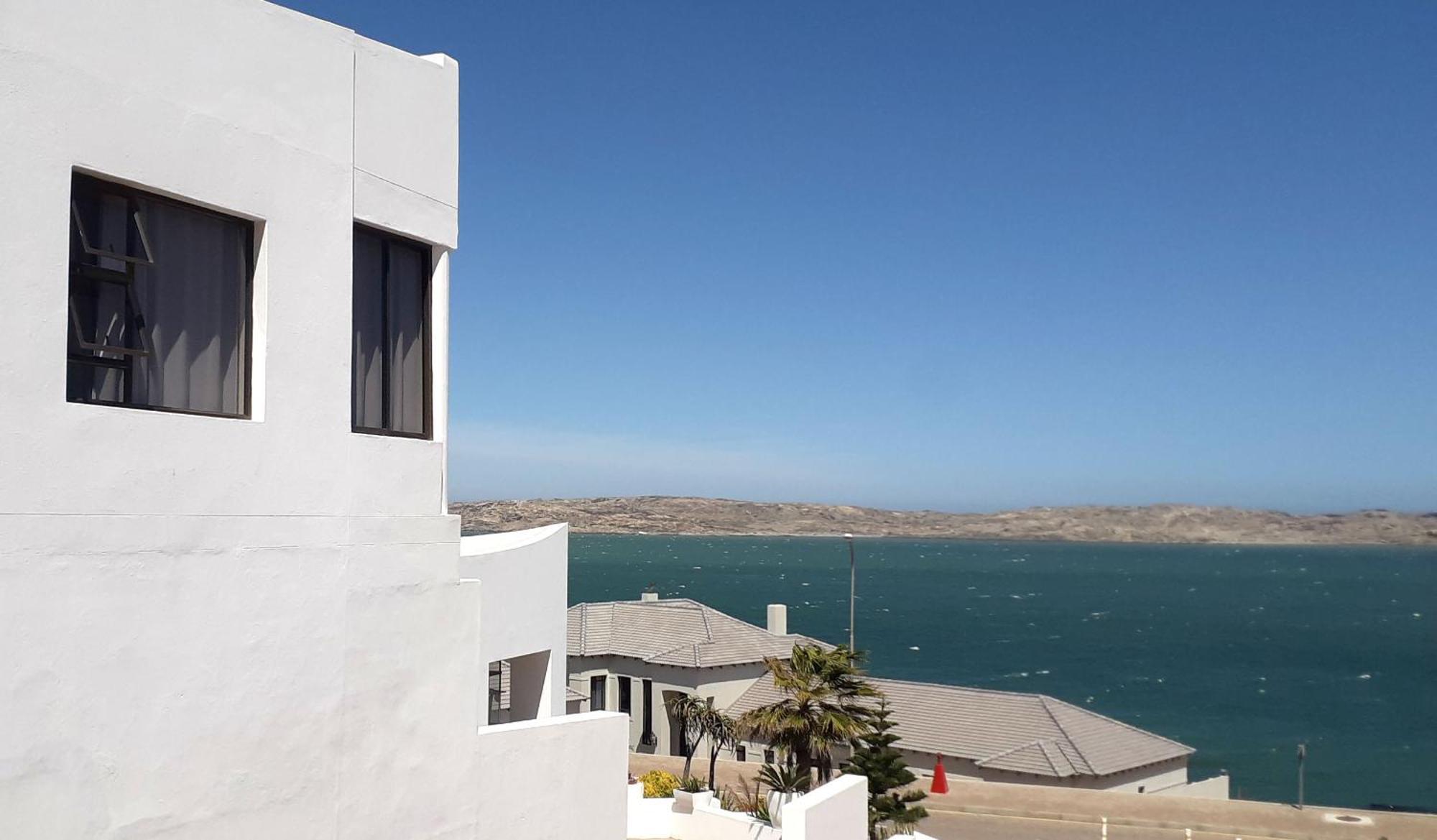 Shark Island Guesthouse Luderitz Exterior photo
